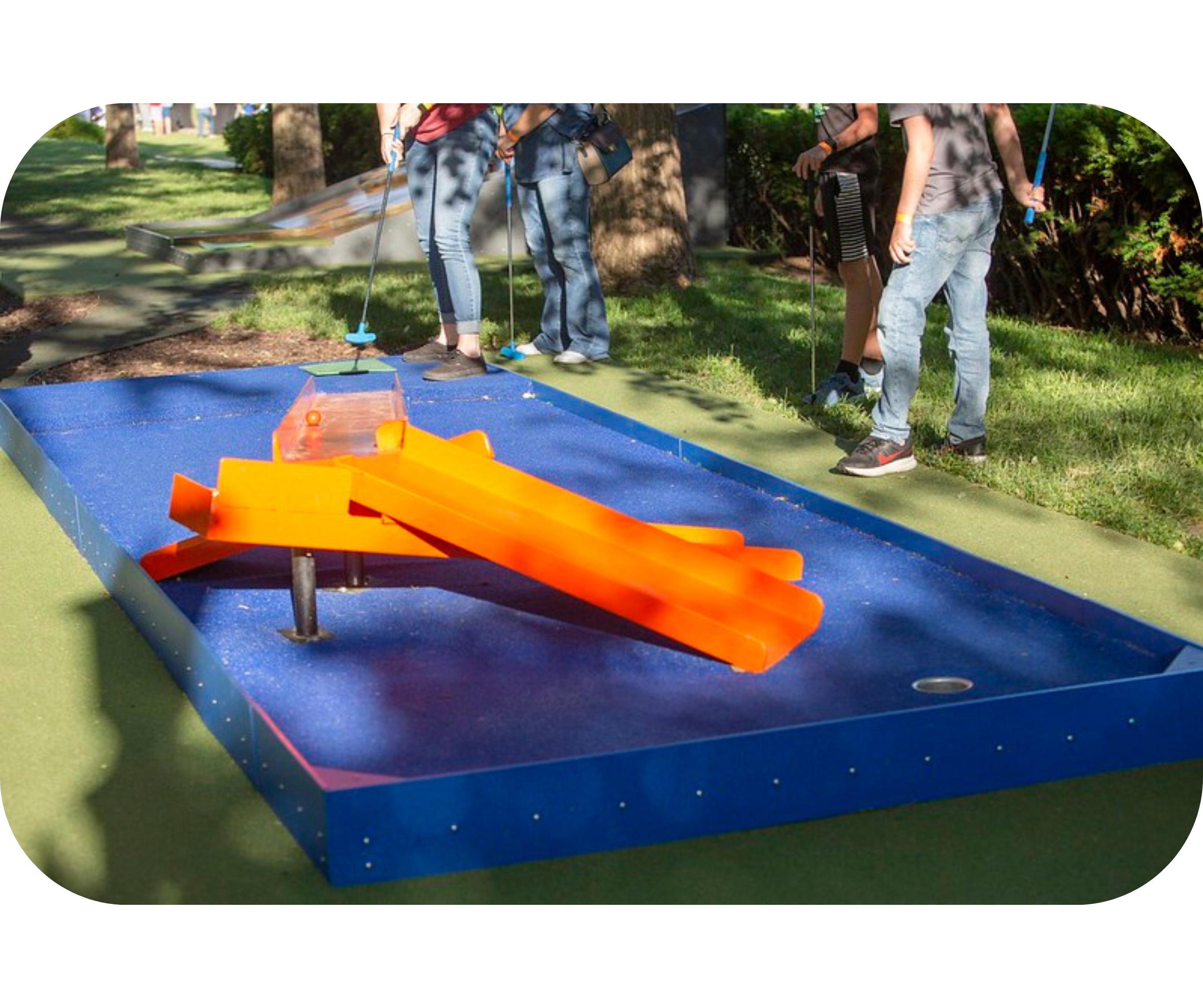 A mini-golf hole on the Nelson-Atkins Art Course inspired by Mark di Suvero's Rumi sculpture.