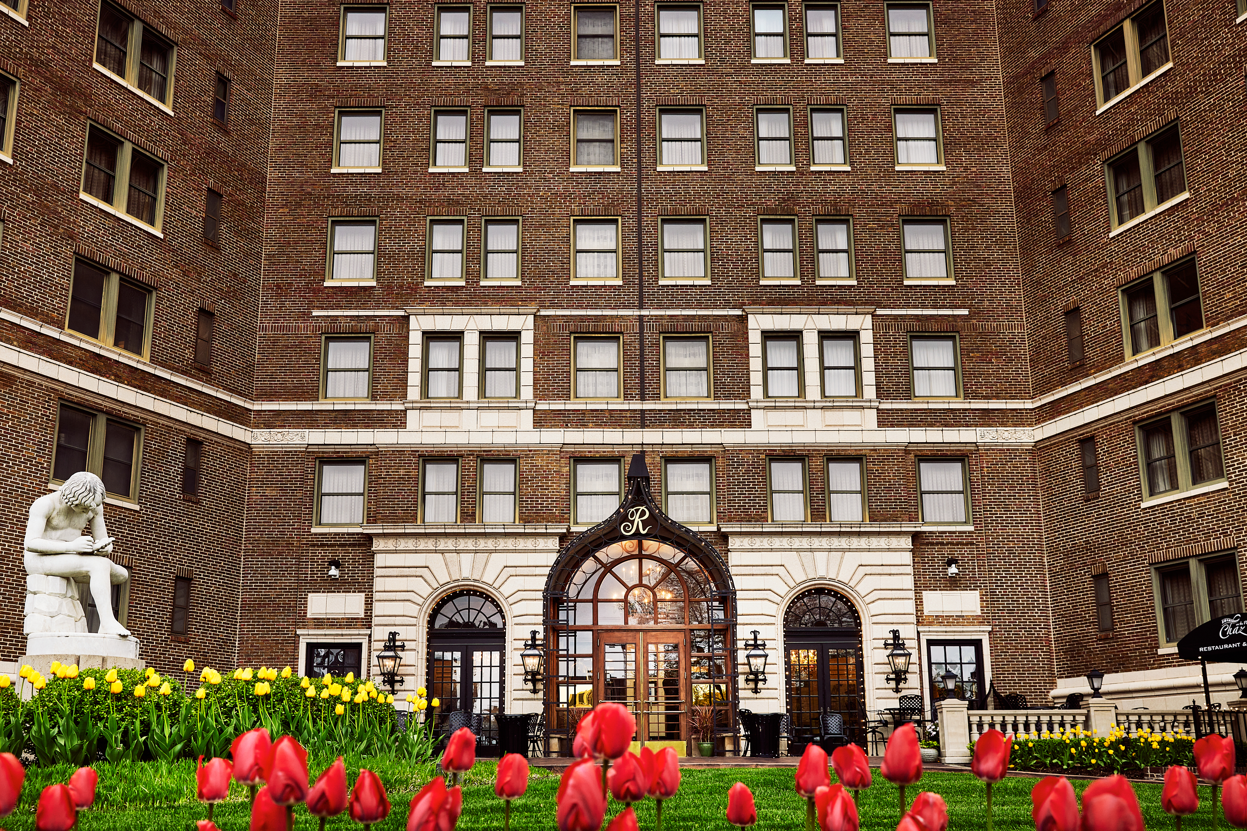 Exterior of the Raphael hotel in Kansas City.